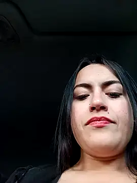 Lesly 10- online show from 03/18/25, 12:03