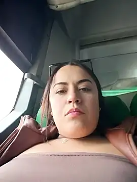 Lesly 10- online show from 05/30/26, 03:09