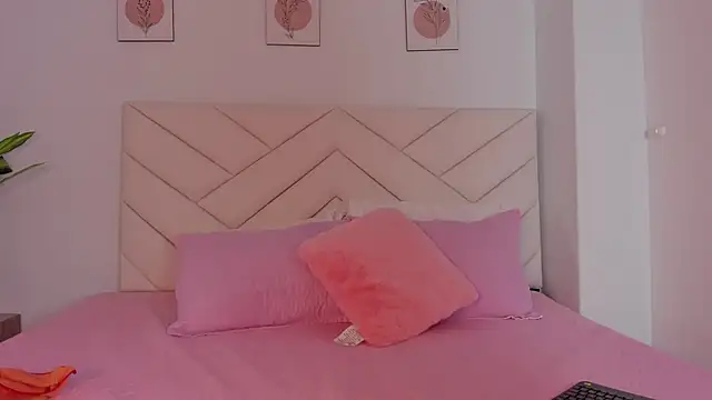 Brianna bigboobs online show from 12/16/24, 11:12
