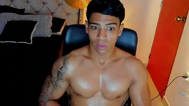 Snapshot of Andrew_wolf7 chatting on 11/25/25, 09:15 Andrew wolf7 online show from 11/25/25, 09:15