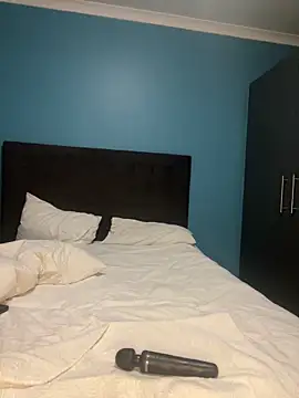 Snapshot of InkLady444 chatting on 10/29/25, 06:59 InkLady444 online show from 10/29/25, 06:59