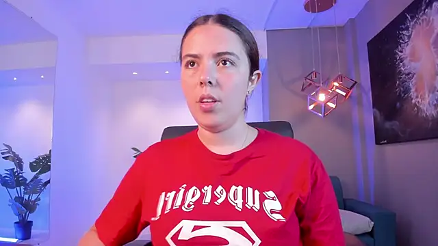 Snapshot of Lyssa_Muller chatting on 10/06/25, 04:15 Lyssa Muller online show from 10/06/25, 04:15