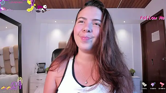 Snapshot of Lyssa_Muller chatting on 10/14/25, 12:06 Lyssa Muller online show from 10/14/25, 12:06