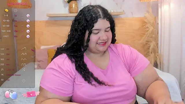 Snapshot of Miley_Collins chatting on 11/22/25, 12:48 Miley Collins online show from 11/22/25, 12:48