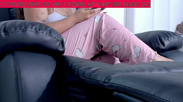 latinfeet-qos online show from 07/21/26, 03:09
