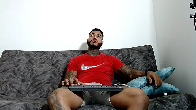 Exotic tatto27121 online show from 12/08/24, 12:18