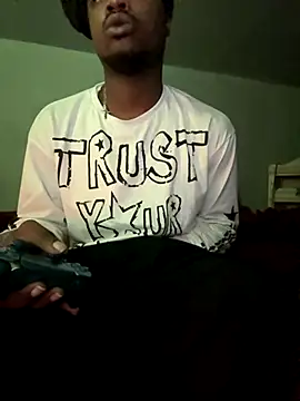 SluttyLyfe4L online show from 12/05/25, 01:31