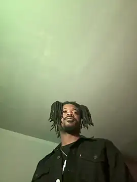SluttyLyfe4L online show from 04/29/26, 09:24