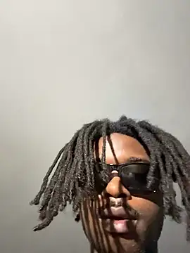 SluttyLyfe4L online show from 05/19/26, 04:46