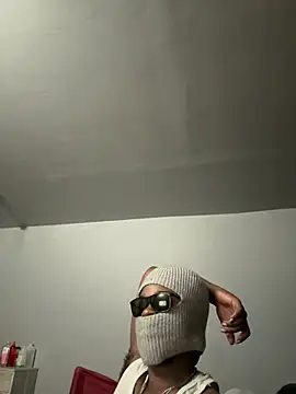 SluttyLyfe4L online show from 06/26/26, 09:41