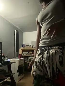 SluttyLyfe4L online show from 07/28/26, 04:27
