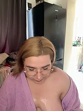 Leya  Droit online show from 03/13/25, 12:35