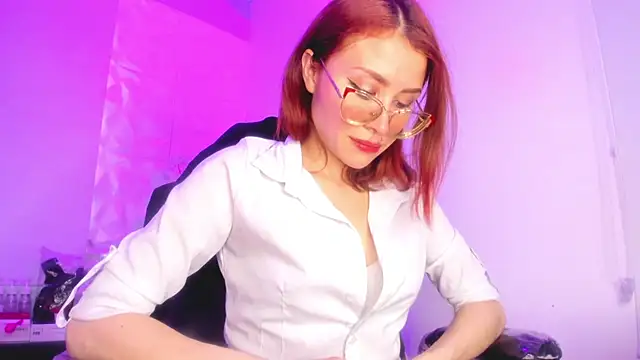 alessandra shayk6 online show from 12/26/24, 08:53