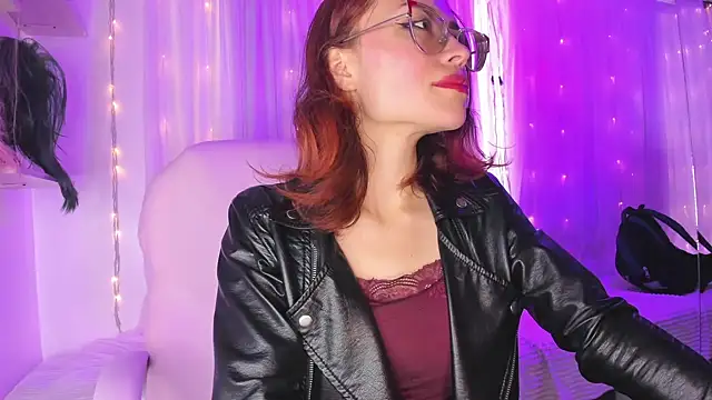 alessandra shayk6 online show from 12/28/24, 02:42