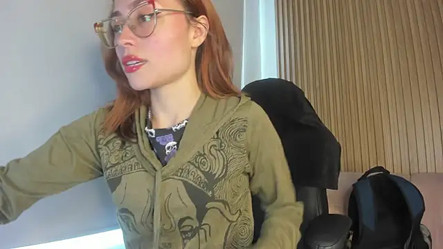 alessandra shayk6 online show from 03/13/25, 04:01