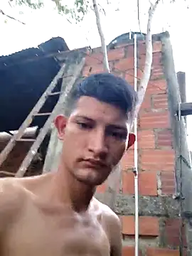 Snapshot of Valentinacuc chatting on 09/25/25, 11:36 Valentinacuc online show from 09/25/25, 11:36