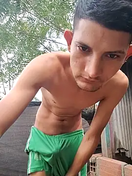 Snapshot of Valentinacuc chatting on 09/30/25, 11:15 Valentinacuc online show from 09/30/25, 11:15