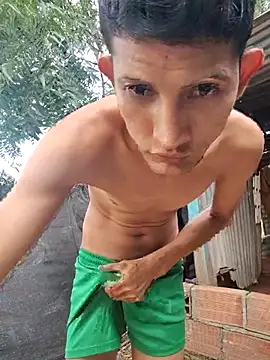 Snapshot of Valentinacuc chatting on 10/19/25, 07:25 Valentinacuc online show from 10/19/25, 07:25