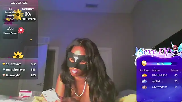Snapshot of NirvanaFox chatting on 01/05/25, 11:01 NirvanaFox online show from 01/05/25, 11:01