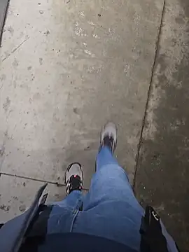 Keshuloveyou online show from 12/28/24, 06:06