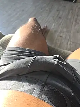 Keshuloveyou online show from 01/02/25, 08:57