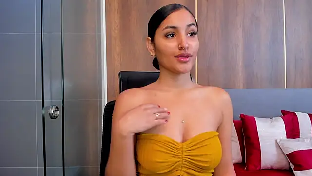 AishaPeyton online show from 12/26/24, 11:46