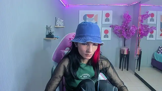 Dafne huges online show from 01/10/25, 10:46