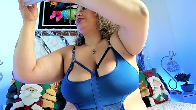 Katti Barrera online show from 12/08/24, 06:06