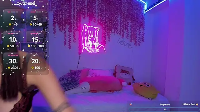 cat kitty18  online show from 12/26/24, 12:49