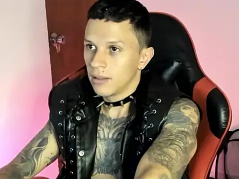 Snapshot of goodboy69l chatting on 04/19/26, 06:10 goodboy69l online show from 04/19/26, 06:10