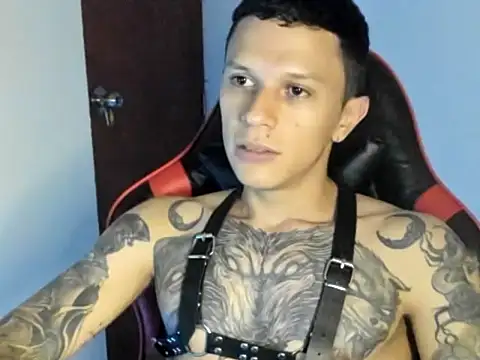 Snapshot of goodboy69l chatting on 04/26/26, 07:33 goodboy69l online show from 04/26/26, 07:33