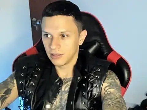 Snapshot of goodboy69l chatting on 06/03/26, 08:03 goodboy69l online show from 06/03/26, 08:03