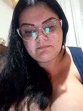 Madisonpalacio online show from 12/30/24, 12:32