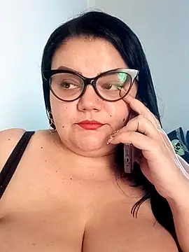 Snapshot of Madisonpalacio chatting on 12/02/25, 07:20 Madisonpalacio online show from 12/02/25, 07:20