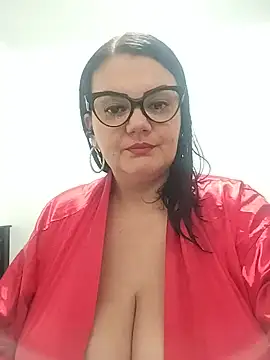 Madisonpalacio online show from 06/01/26, 07:26