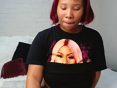 DrippinCaramelCutie online show from 03/02/25, 12:42
