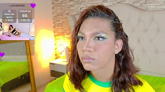 Sara-Smith- online show from 06/11/26, 11:19