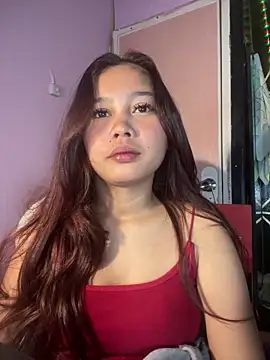 Snapshot of ursweet_babygirl chatting on 04/06/26, 04:19 ursweet babygirl online show from 04/06/26, 04:19