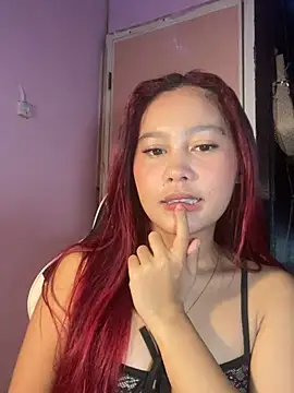 Snapshot of ursweet_babygirl chatting on 06/12/26, 05:12 ursweet babygirl online show from 06/12/26, 05:12