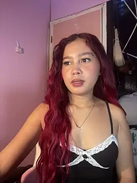 Snapshot of ursweet_babygirl chatting on 06/13/26, 04:49 ursweet babygirl online show from 06/13/26, 04:49