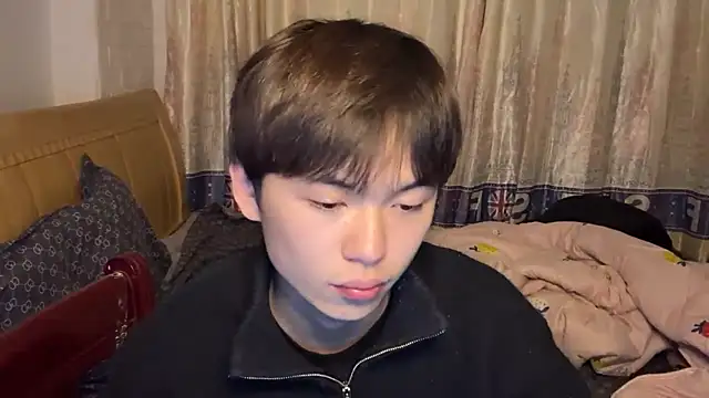 xiaottt1918 online show from 01/07/25, 11:48