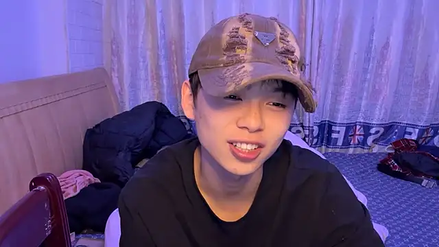 xiaottt1918 online show from 01/10/25, 11:33