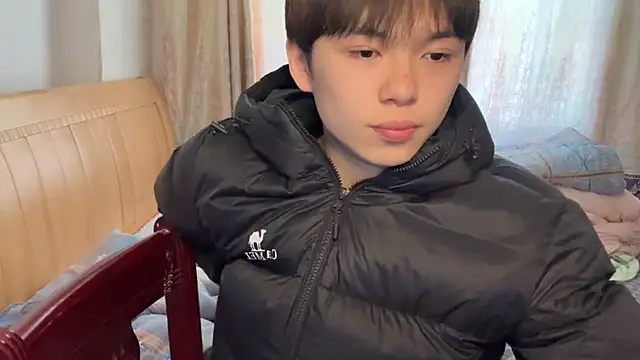 xiaottt1918 online show from 01/12/25, 07:21