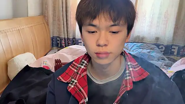 xiaottt1918 online show from 01/20/25, 05:15