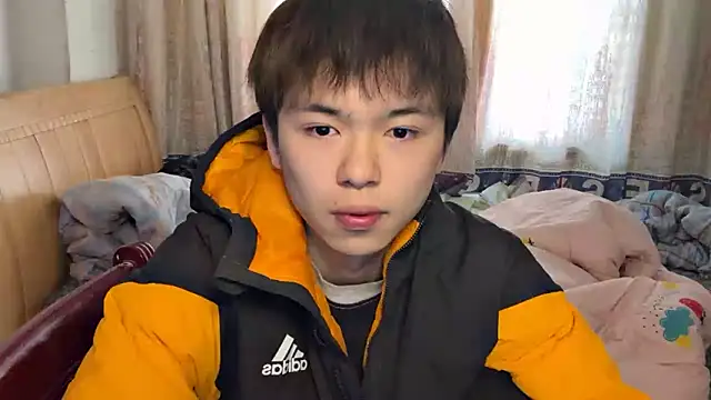 xiaottt1918 online show from 01/21/25, 07:37