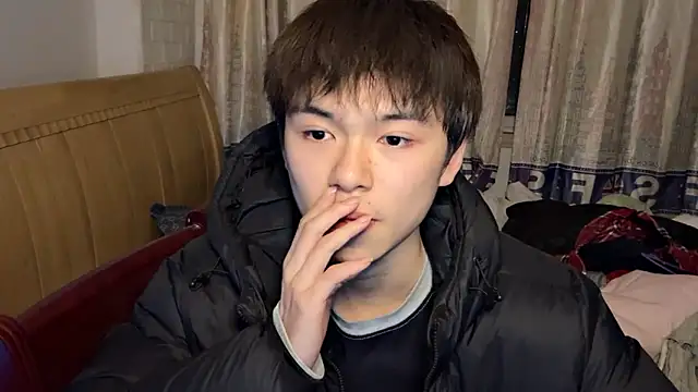 xiaottt1918 online show from 01/24/25, 02:41