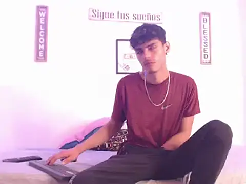 harrytomson 1 online show from 12/27/24, 08:45