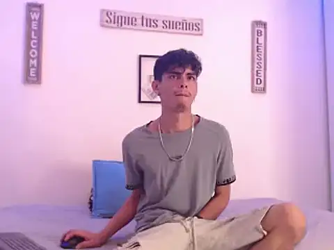 harrytomson 1 online show from 12/29/24, 06:35