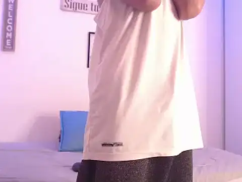 harrytomson 1 online show from 12/31/24, 07:31