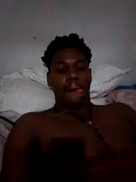 Snapshot of Percybr4561 chatting on 10/18/25, 11:00 Percybr4561 online show from 10/18/25, 11:00